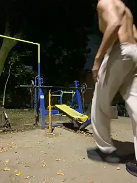 Snapshot of dantedesirexx chatting on 17, 12, 2024 dantedesirexx online show from 17, 12, 2024