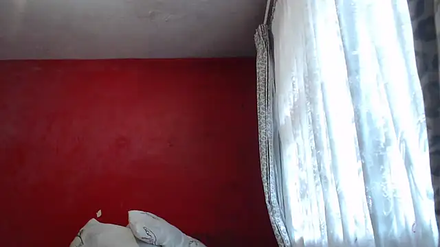 SexyRed18 online show from 18, 3, 2025