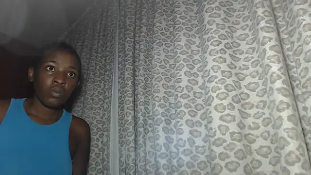 SexyRed18 online show from 18, 3, 2025