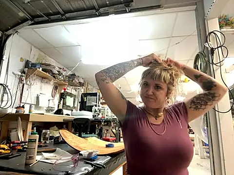 Babette xox online show from 28, 3, 2026