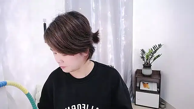 Fan ting online show from 28, 2, 2025