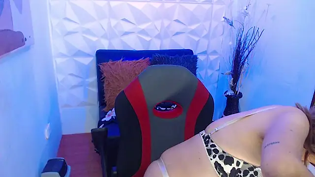 Snapshot of Diana_serna chatting on 30, 1, 2025 Diana serna online show from 30, 1, 2025