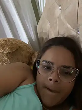 Evabigass online show from 3, 2, 2026