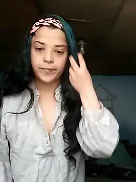 Elvishcassie  online show from 15, 1, 2026