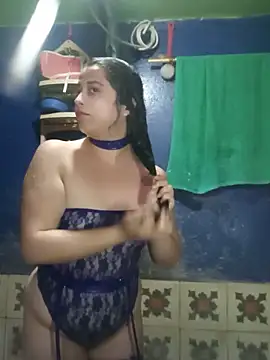 Elvishcassie  online show from 25, 5, 2026