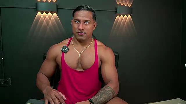 Snapshot of CallumMuscle chatting on 1, 1, 2025 CallumMuscle online show from 1, 1, 2025