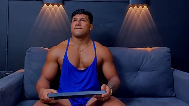 Snapshot of CallumMuscle chatting on 6, 2, 2025 CallumMuscle online show from 6, 2, 2025