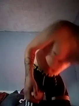 alexszader142 online show from 28, 2, 2025