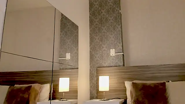 Mistyca online show from 3, 2, 2025