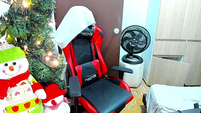 Calihotcaliente277 online show from 23, 12, 2024