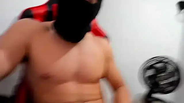 Calihotcaliente277 online show from 3, 3, 2025