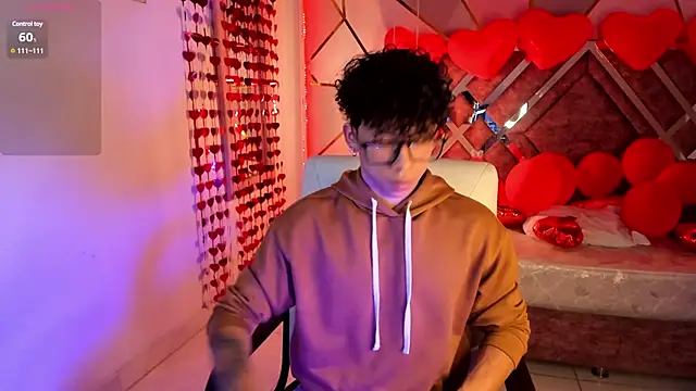 AkazaBoy  online show from 20, 2, 2025