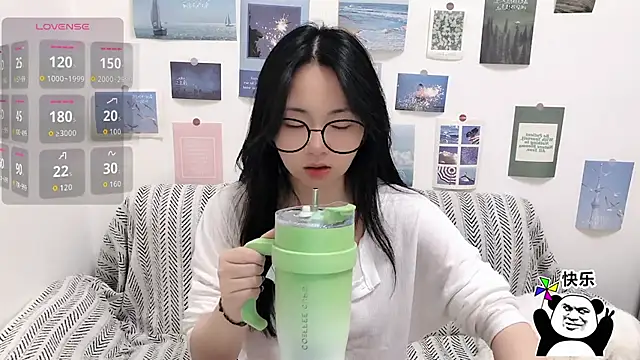 LiLiYbaby online show from 4, 12, 2025