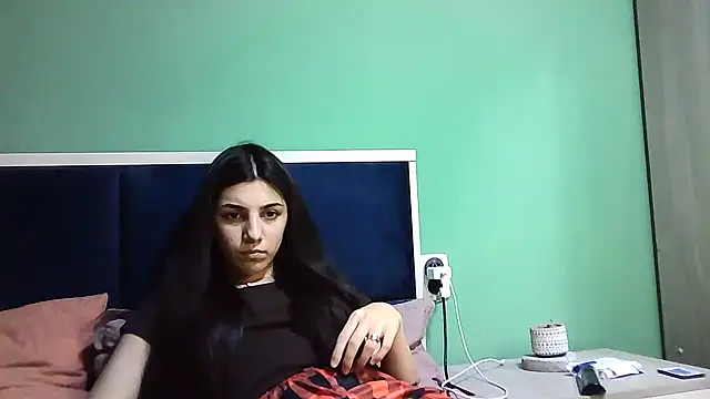 Ahotkittyxxx online show from 4, 1, 2025