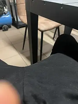 daubine46 online show from 1, 4, 2026