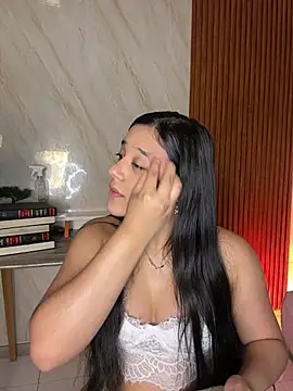Snapshot of floriamANDjazmin chatting on 15, 5, 2026 floriamANDjazmin online show from 15, 5, 2026