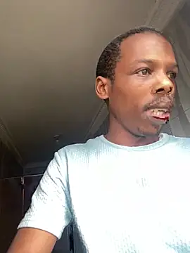 Snapshot of skyfall200 chatting on 29, 9, 2025 skyfall200 online show from 29, 9, 2025