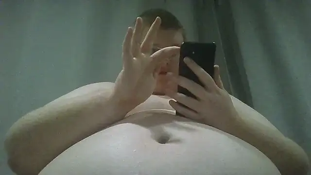 Richard Moneyshot 23 online show from 8, 1, 2025