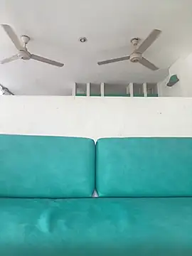 Gabycutee online show from 13, 2, 2025