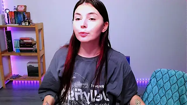 Snapshot of peaachybabe__ chatting on 26, 9, 2025 peaachybabe   online show from 26, 9, 2025