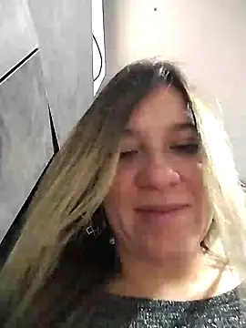 Snapshot of ELEKTRA-LUXURY chatting on 13, 3, 2025 ELEKTRA-LUXURY online show from 13, 3, 2025