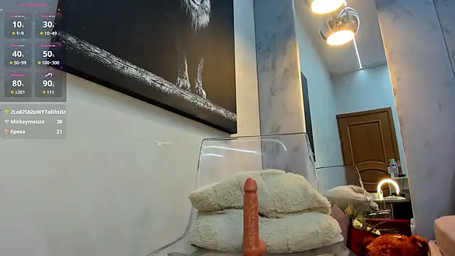 Mia  Milan online show from 4, 1, 2025