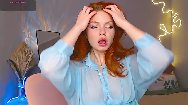 Red  Candy online show from 14, 3, 2025