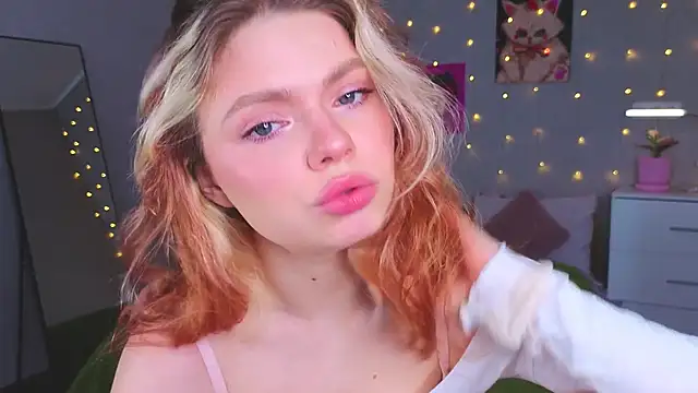 Red  Candy online show from 29, 5, 2026