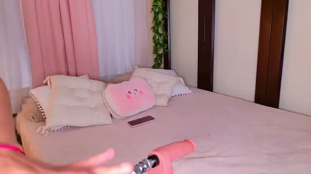 Snapshot of Zafiiro_Blue chatting on 15, 12, 2025 Zafiiro Blue online show from 15, 12, 2025