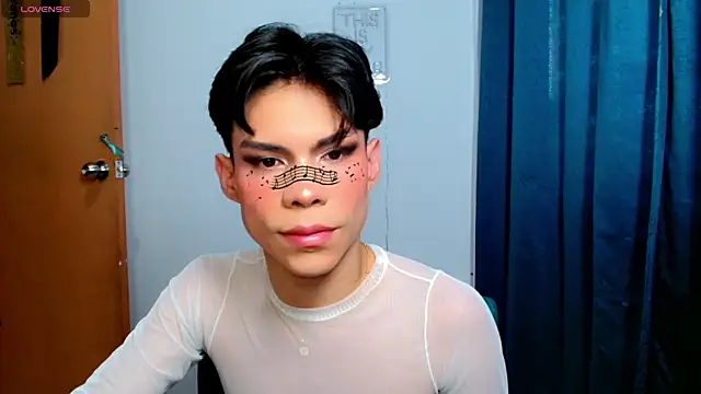 femboykeene online show from 11, 4, 2026