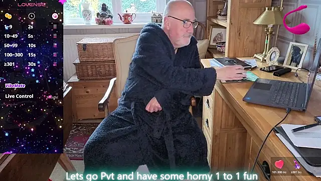 Adamdaddybear online show from 30, 3, 2026