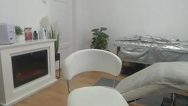 Snapshot of SukyGirl chatting on 20, 2, 2025 SukyGirl online show from 20, 2, 2025