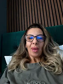 Snapshot of SukyGirl chatting on 14, 1, 2026 SukyGirl online show from 14, 1, 2026