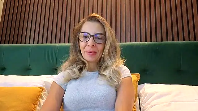 Snapshot of SukyGirl chatting on 15, 1, 2026 SukyGirl online show from 15, 1, 2026