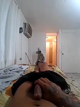 Snapshot of elcobin chatting on 4, 3, 2025 elcobin online show from 4, 3, 2025