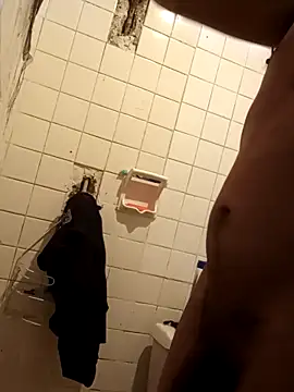 Snapshot of elcobin chatting on 5, 10, 2025 elcobin online show from 5, 10, 2025