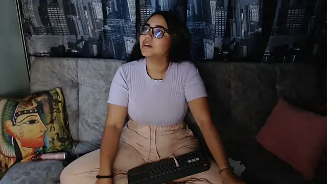 Miapeyton online show from 24, 1, 2025