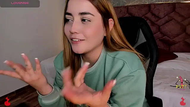 Snapshot of Lucia_star__ chatting on 13, 12, 2024 Lucia star   online show from 13, 12, 2024