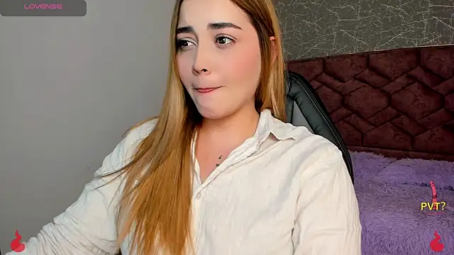 Snapshot of Lucia_star__ chatting on 20, 1, 2025 Lucia star   online show from 20, 1, 2025