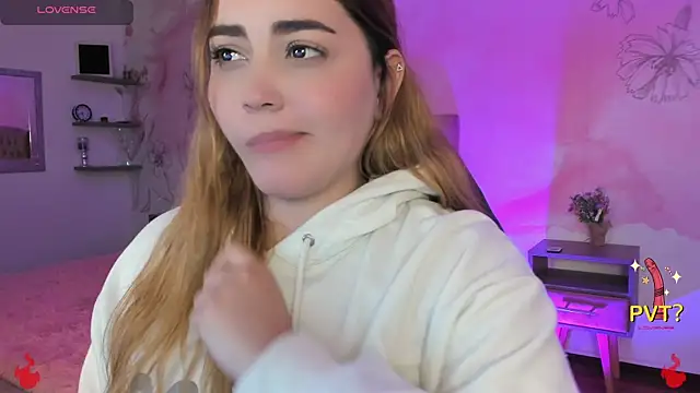 Snapshot of Lucia_star__ chatting on 12, 2, 2025 Lucia star   online show from 12, 2, 2025