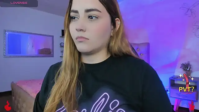 Snapshot of Lucia_star__ chatting on 14, 2, 2025 Lucia star   online show from 14, 2, 2025