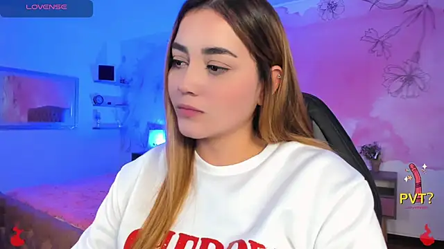 Snapshot of Lucia_star__ chatting on 19, 2, 2025 Lucia star   online show from 19, 2, 2025