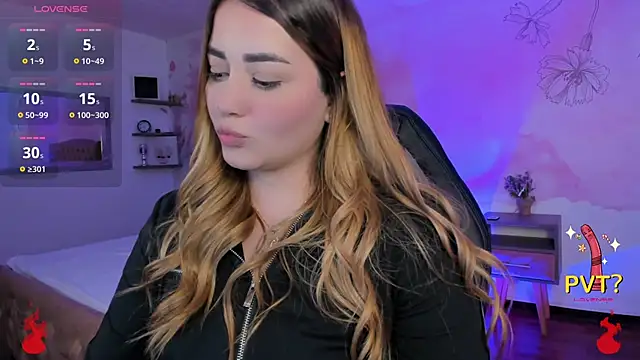 Snapshot of Lucia_star__ chatting on 12, 3, 2025 Lucia star   online show from 12, 3, 2025