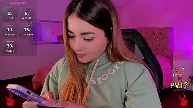 Snapshot of Lucia_star__ chatting on 14, 3, 2025 Lucia star   online show from 14, 3, 2025