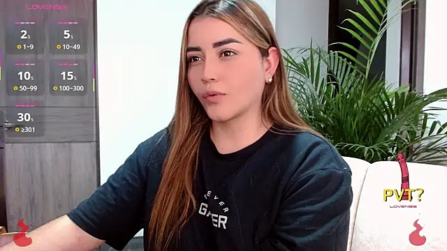 Lucia star   online show from 9, 11, 2025