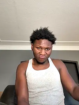 Snapshot of Festivitiesking1 chatting on 10, 10, 2025 Festivitiesking1 online show from 10, 10, 2025