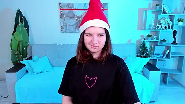 Snapshot of BonneyLove chatting on 6, 1, 2025 BonneyLove online show from 6, 1, 2025