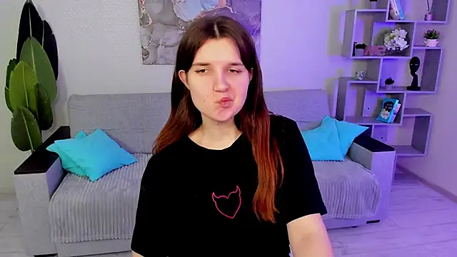 Snapshot of BonneyLove chatting on 20, 3, 2025 BonneyLove online show from 20, 3, 2025