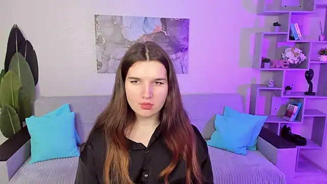 Snapshot of BonneyLove chatting on 15, 9, 2025 BonneyLove online show from 15, 9, 2025