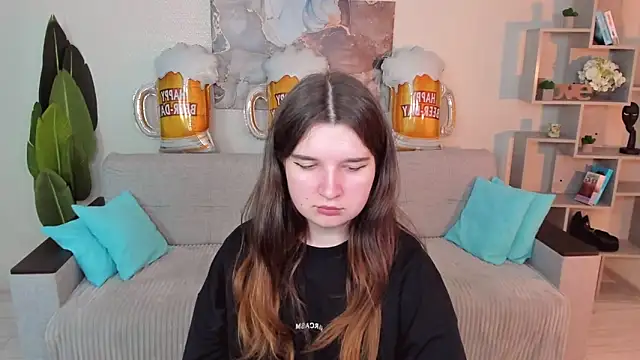 Snapshot of BonneyLove chatting on 24, 9, 2025 BonneyLove online show from 24, 9, 2025